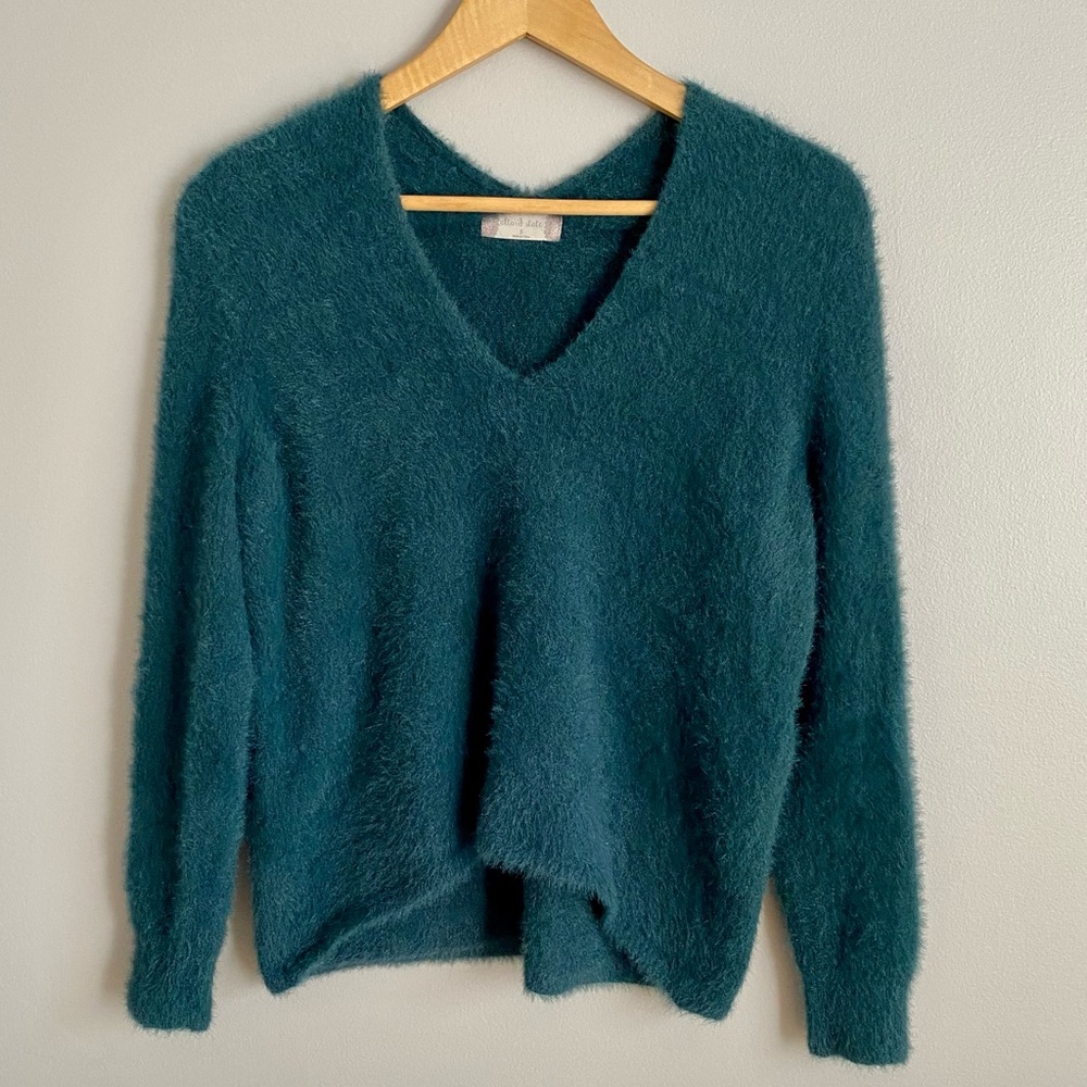 Altar’d State fuzzy v-neck green sweater size small